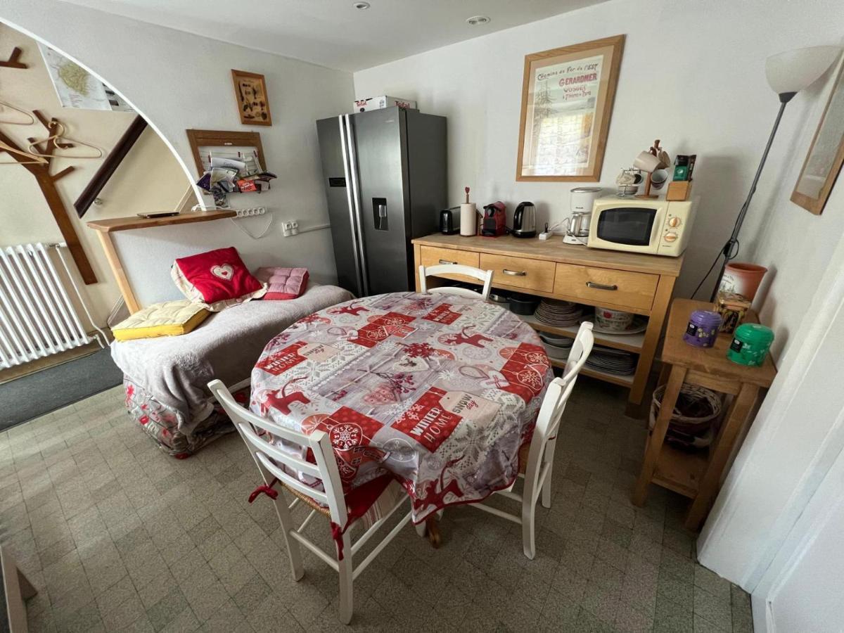 Charmant Gite Au Coeur Du Centre Ville Gerardmer Ngoại thất bức ảnh